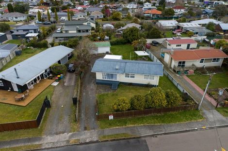 Photo of property in 24 Fenruss Street, Fairy Springs, Rotorua, 3015