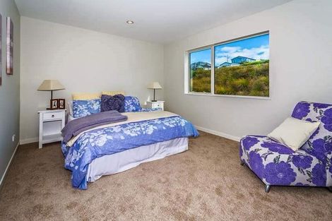 Photo of property in 15 Westerley Place, Long Bay, Auckland, 0630