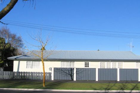 Photo of property in 1 Aberfoyle Street, Dinsdale, Hamilton, 3204