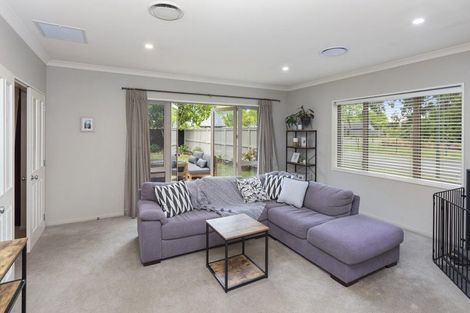 Photo of property in 8 Elmwood Drive, Prebbleton, 7604