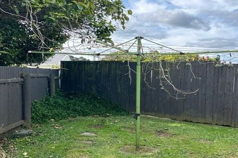 Photo of property in 8 Wallis Street, Raglan, 3225