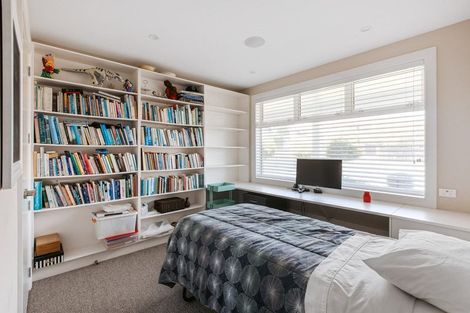 Photo of property in 5 Gellibrand Place, Omokoroa, 3114