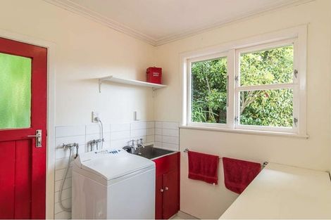 Photo of property in 48 Cunliffe Street, Johnsonville, Wellington, 6037