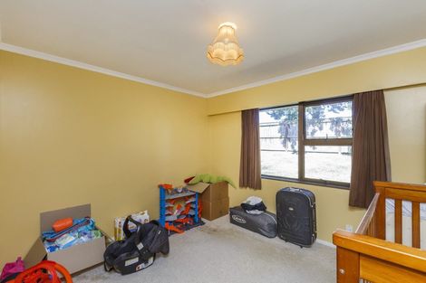 Photo of property in 2 Caroline Crescent, Highbury, Palmerston North, 4412
