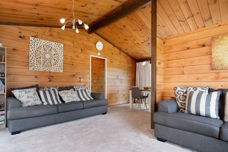 Photo of property in 24 Dunton Drive, Welcome Bay, Tauranga, 3112