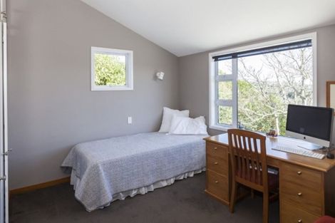 Photo of property in 6 Lucknow Place, Cashmere, Christchurch, 8022