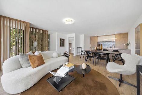 Photo of property in 1/6 Princes Street, Northcote Point, Auckland, 0627