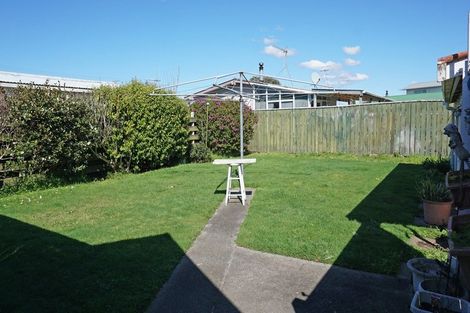 Photo of property in 129 Queen Street West, Levin, 5510