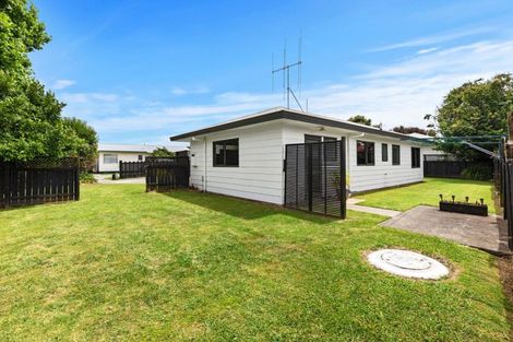 Photo of property in 225 Gravatt Road, Papamoa Beach, Papamoa, 3118