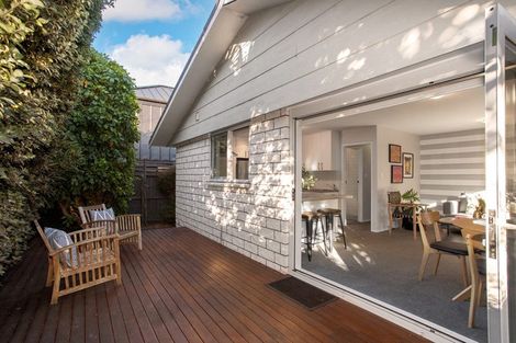 Photo of property in 7a Roxburgh Street, Sydenham, Christchurch, 8023