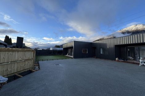 Photo of property in 13b Poolburn Court, Lake Hayes, Queenstown, 9304