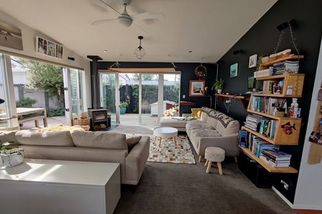 Photo of property in 17 Kedah Street, Miramar, Wellington, 6022