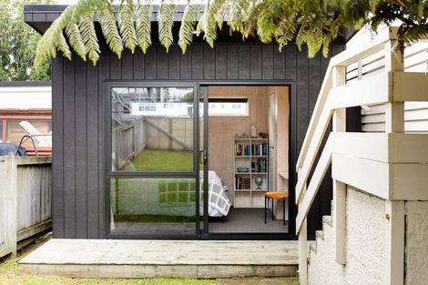 Photo of property in 38 May Street, Mount Maunganui, 3116