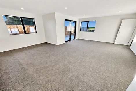 Photo of property in 65 Mehrtens Crescent, Woodend, 7691