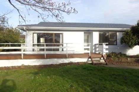 Photo of property in 12 Hamblyn Place, Ranui, Auckland, 0612