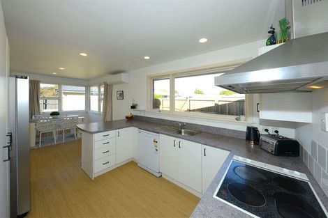 Photo of property in 43 Fairford Street, Bishopdale, Christchurch, 8053