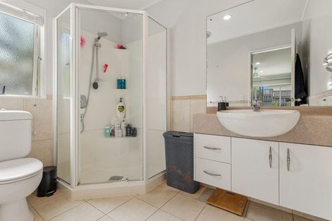 Photo of property in 4 Hendrika Court, Hobsonville, Auckland, 0618