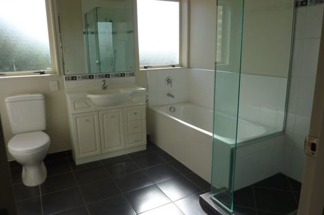 Photo of property in 6 Lime Crescent, Papakura, 2110