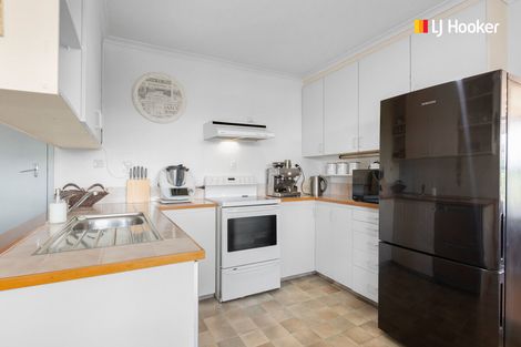 Photo of property in 19 Braeside, Kinmont Park, Mosgiel, 9024