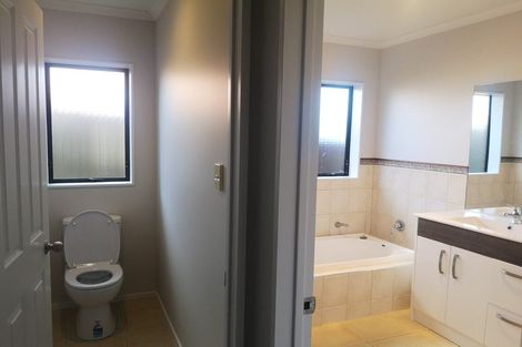 Photo of property in 138 Guys Road, East Tamaki, Auckland, 2013