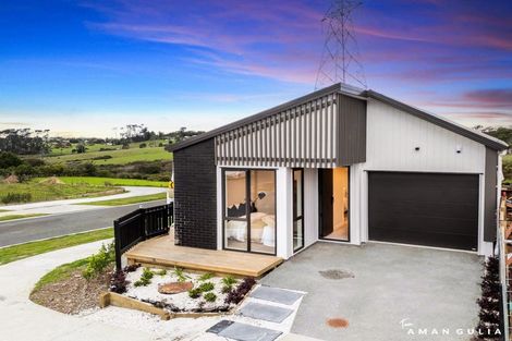 Photo of property in 53 Puhikawa Street, Massey, 0614