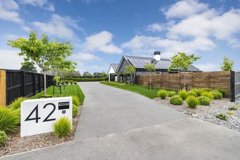 Photo of property in 42 Ridgeland Way, West Melton, 7618