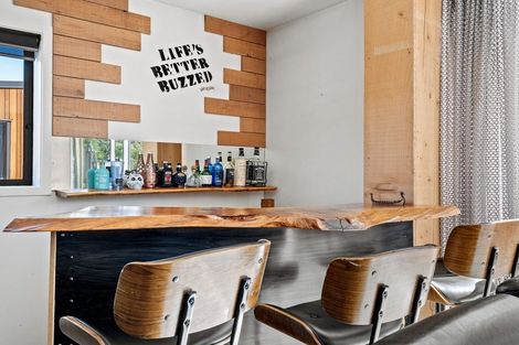 Photo of property in 46 Tui Drive, Mount Creighton, Queenstown, 9371