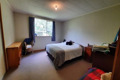 Photo of property in 746 Clutha River Road, Rongahere, Balclutha, 9274