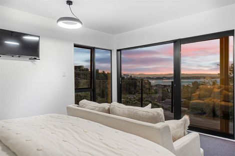 Photo of property in 29 Soleares Avenue, Mount Pleasant, Christchurch, 8081