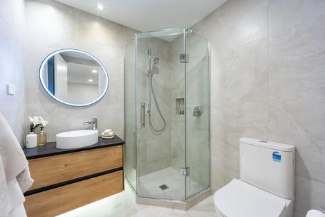 Photo of property in 187 Te Oneroa Way, Long Bay, Auckland, 0630