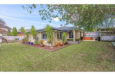Photo of property in 98 Greenhithe Road, Greenhithe, Auckland, 0632