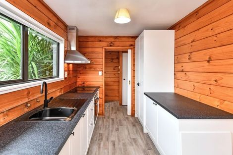 Photo of property in 13 Riserra Drive, Ranui, Auckland, 0612