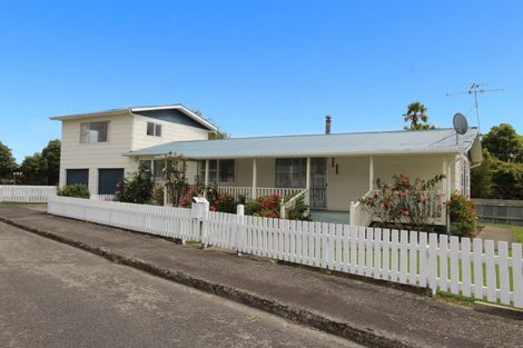 Photo of property in 11 George Street, Pahiatua, 4910