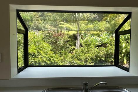 Photo of property in 21 Kings Road, Paihia, 0200