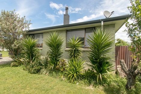 Photo of property in 20 Curling Crescent, Onekawa, Napier, 4110