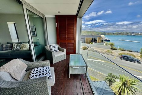 Photo of property in Patent 326 Apartments, 214s/326 Evans Bay Parade, Hataitai, Wellington, 6021