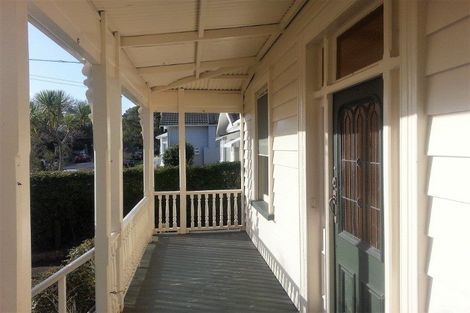 Photo of property in 16 Prospect Terrace, Mount Eden, Auckland, 1024