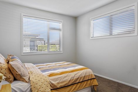 Photo of property in 19 Noumea Drive, Rangatira Park, Taupo, 3330