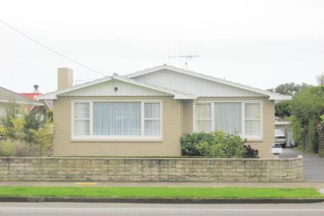 Photo of property in 351 Oxford Street, Levin, 5510