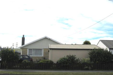 Photo of property in 90 Racecourse Road, Sockburn, Christchurch, 8042