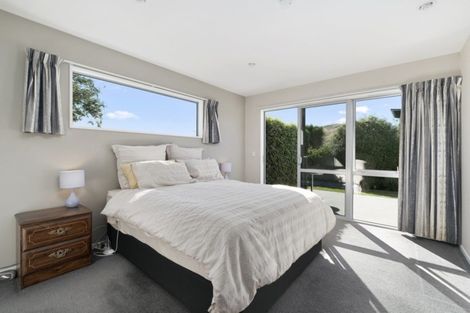 Photo of property in 9 Rere Road, Lake Hayes, Queenstown, 9304