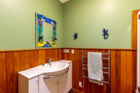 Photo of property in 17 Ava Street, Petone, Lower Hutt, 5012