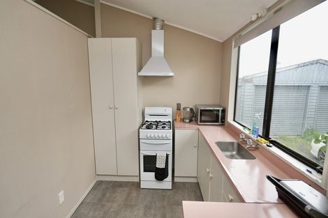 Photo of property in 20 Tiller Close, Kelvin Grove, Palmerston North, 4414