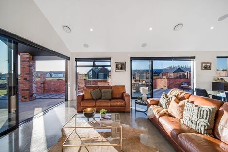 Photo of property in 44 Silver Peaks Drive, West Melton, 7618