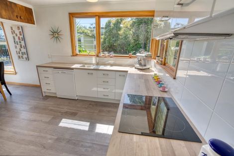 Photo of property in 37 Main South Road, Karoro, Greymouth, 7805