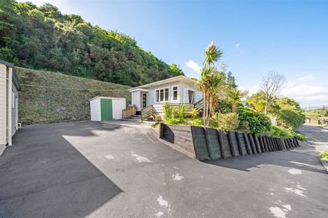 Photo of property in 104 Akatarawa Road, Birchville, Upper Hutt, 5018