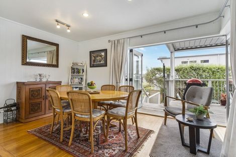 Photo of property in 246a Beverley Terrace, Whangamata, 3620