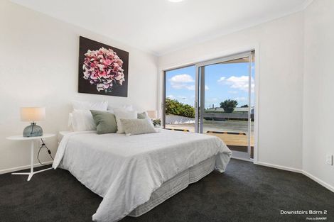 Photo of property in 8 Turner Place, Pukekohe, 2120