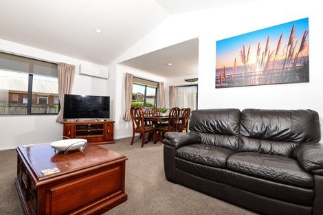 Photo of property in 51 Twickenham Place, Nawton, Hamilton, 3200