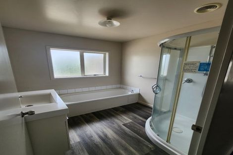 Photo of property in 202 Ballintoy Park Drive, Welcome Bay, Tauranga, 3175